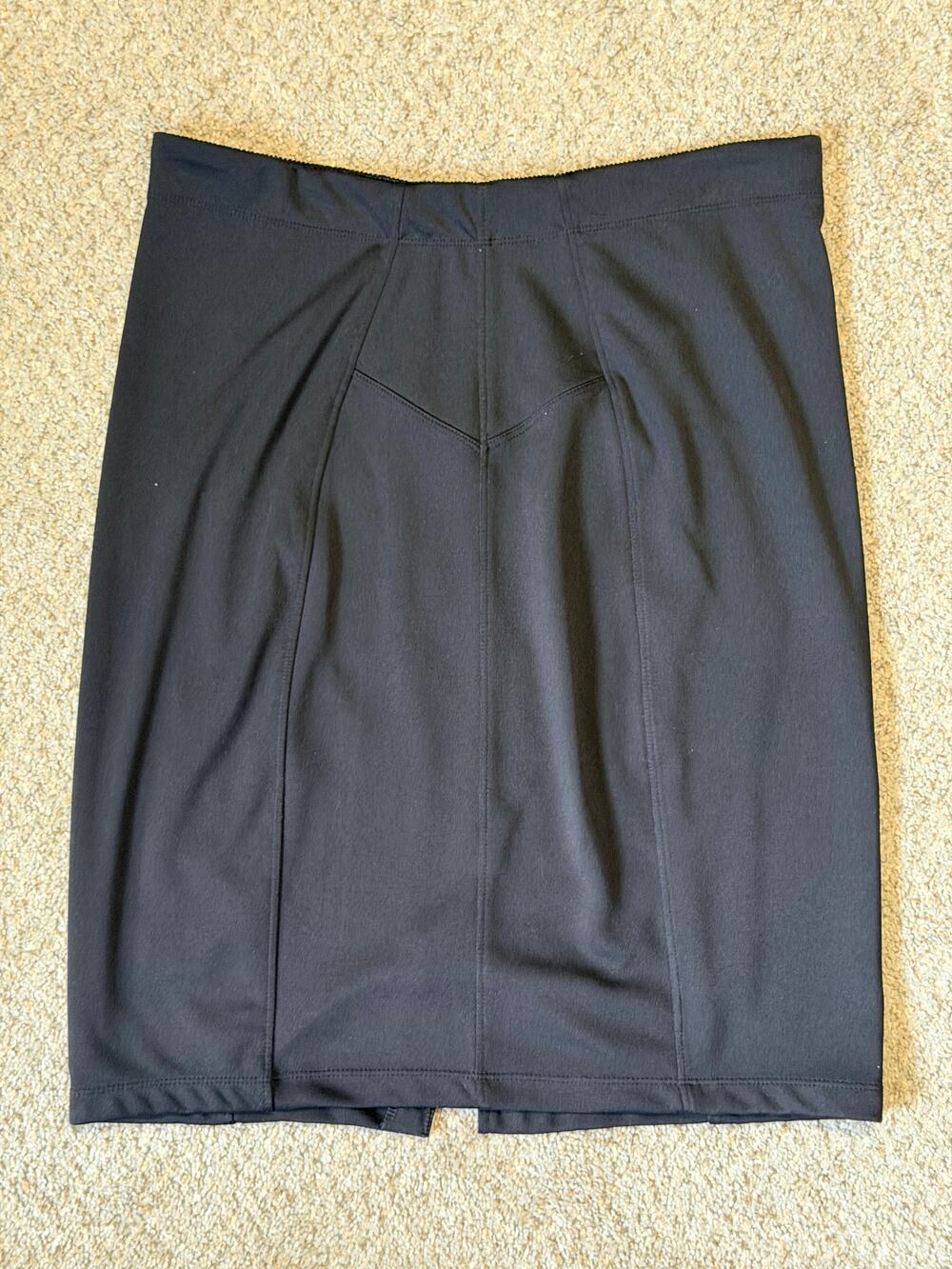 Daisy Fuentes Black Pencil Skirt 22.5" Size Large